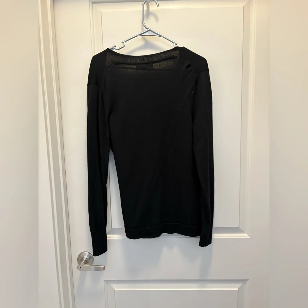 Banana Republic Black Wrap Cardigan 100% merino wool size L - Picture 3 of 4